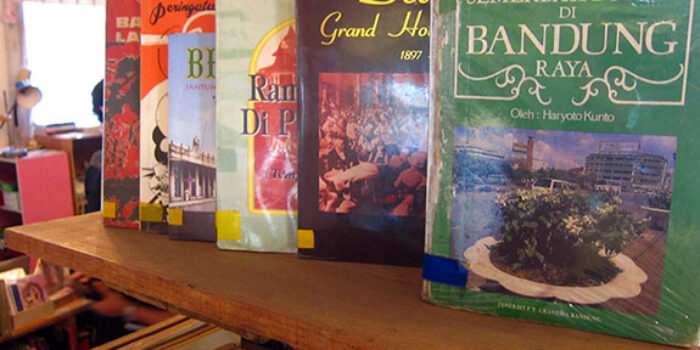 Bandung dalam Tinjauan Buku Karya Haryoto Kunto