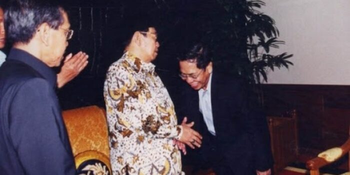 Jalaluddin Rakhmat: Antara Muhammadiyah-NU dan Tasawuf-Syiah