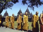 Sejarah Hari Waisak dan Ragam Perayaannya di Dunia