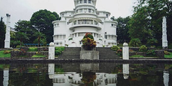 CP Wolff Schoemaker, Sang Arsitek Bangunan Ikonik di Bandung