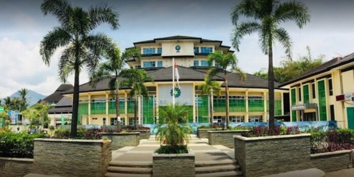 4  Pesan Rektor UIN Bandung pada Wisuda ke-84