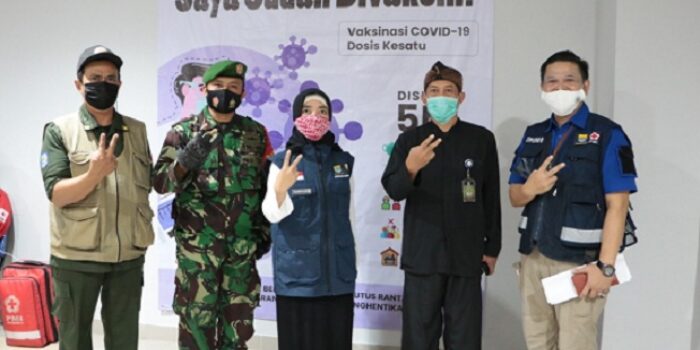 Ikhtiar Memutus Mata Rantai Penularan Covid-19, UM Bandung Gelar Vaksinasi pada Dosen dan Tendik