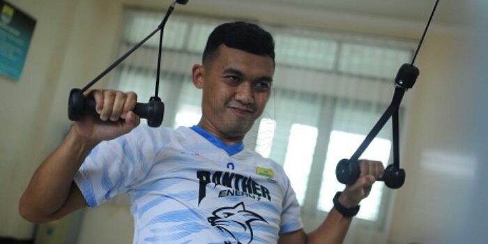 Abdul Aziz Nikmati Latihan Mandiri Selama PPKM Darurat