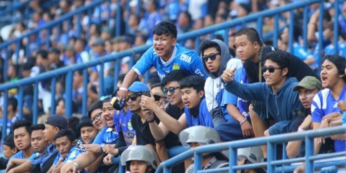 Sejarah Bobotoh: Sebelum Persib, Ada Balakurawa Suporter BIVB