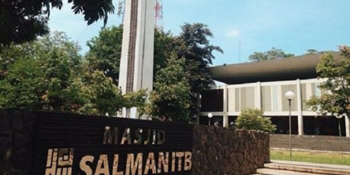 Inilah Filosofi Arsitektur dan Sejarah Masjid Salman ITB