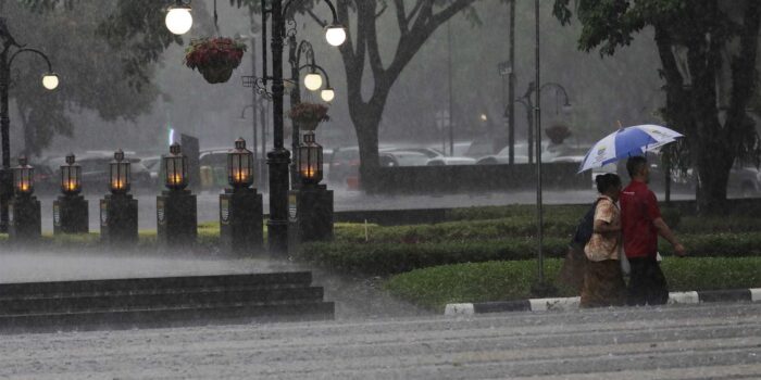 Masuk Musim Hujan, Waspadai Bencana