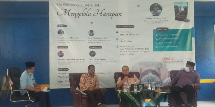 Pimpinan Daerah Muhammadiyah Subang Gelar Bedah Buku “Mengelola Harapan”