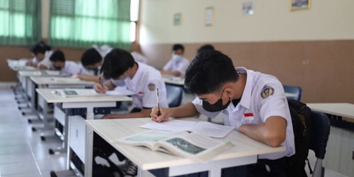 Para Siswa di Kota Bandung Semangat Mengikuti PTM