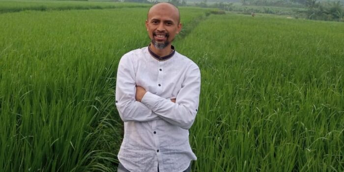 Cinta, Pasangan Hidup, dan Amanah Sang Pencipta