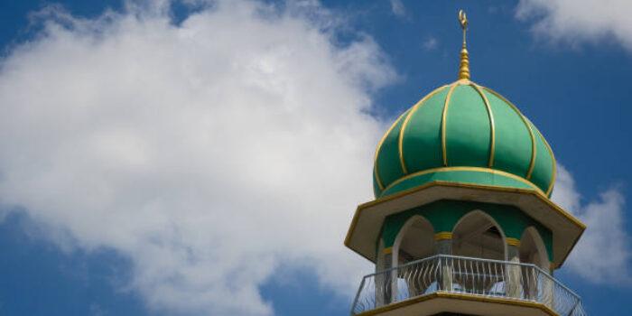 Ironi Negeri Muslim Terbesar