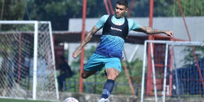 Ciro Alves Kagum dengan Dukungan Bobotoh di Stadion