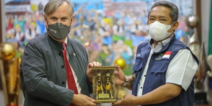 Dua Universitas Luar Negeri Akan Bangun Kampus di Kota Bandung