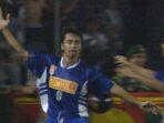 Juara Liga Indonesia Perdana dan Gol Bersejarah Sutiono Lamso