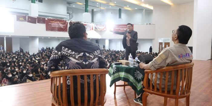 Mahasiswa Perlu Memahami Pentingnya Etika dan Literasi Digital