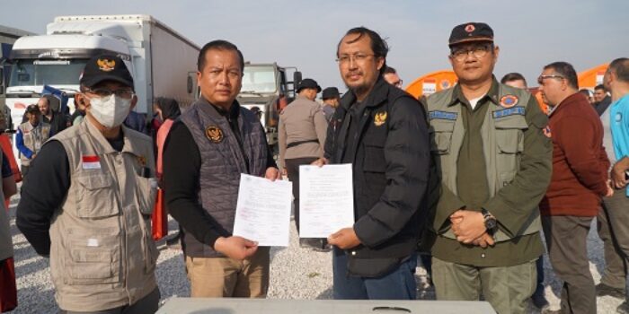 Muhammadiyah Hibahkan Rumah Sakit Lapangan Senilai 2,5 Miliar Kepada Kementerian Kesehatan Turki