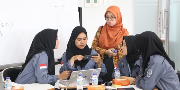 Tingkatkan Mutu Mahasiswa, PKM Center UM Bandung Gelar Coaching Clinic Submit Proposal