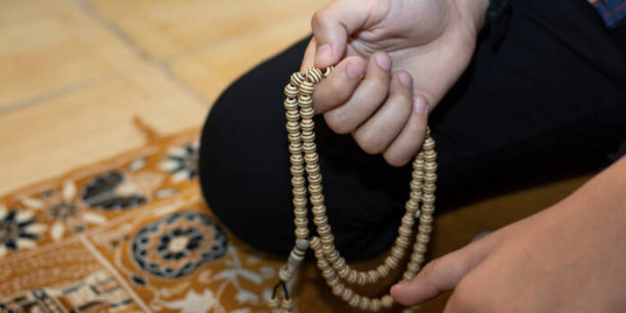 Inilah Amalan Hari Jumat Yang Harus Dipraktekkan Umat Muslim