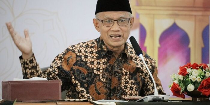 Islam Sebagai Agama Mencerahkan Hadapi Tren Ateisme dan Puritanisme