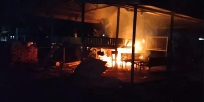 Waduh! Bale Pengajian dan Tempat Shalat Desa Sangso Dibakar