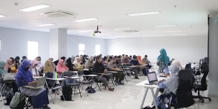 UMKM di Lingkungan UM Bandung Mendapat Sosialisasi dan Pendampingan Sertifikasi Halal