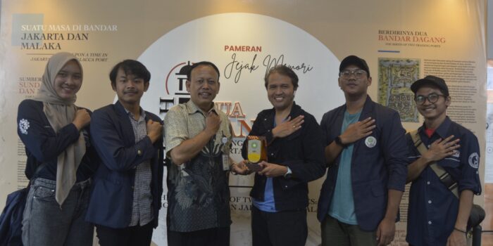 Keren! Mahasiswa Sastra Inggris UIN Bandung Sukses Publikasikan 385 Karya Tulis