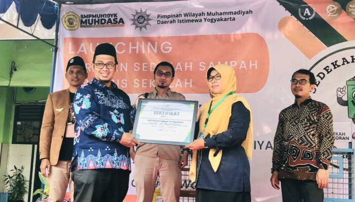 LDK PWM DIY Launching Gerakan Sedekah Sampah Berbasis AUM