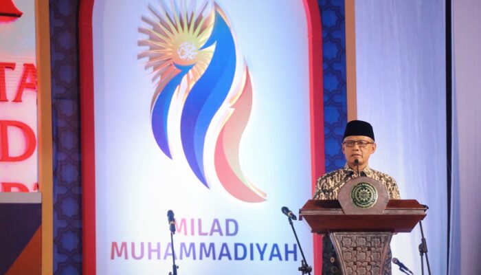 Muhammadiyah di Usia 111 Tahun: Melampaui Batas dalam Kemajuan Sosial dan Kemanusiaan