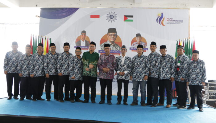 Warga Persyarikatan Tumpah Ruah Ikuti Resepsi Milad 111 Tahun Muhammadiyah Yang Digelar PDM Kota Bandung