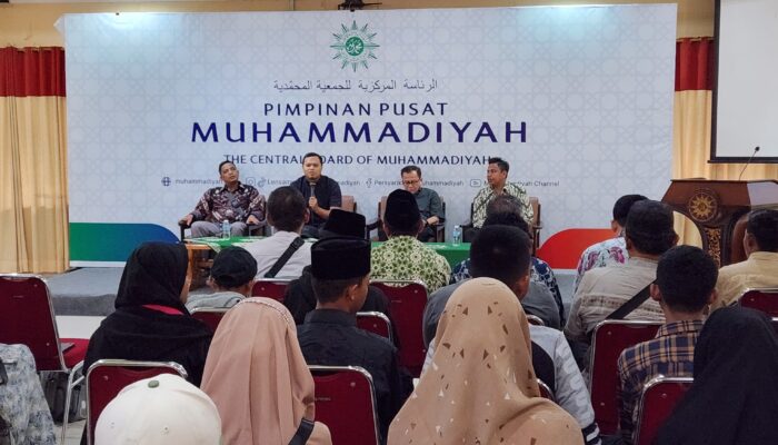 Kontingen Papua Barat Daya Bersilaturahmi dengan PP Muhammadiyah Jelang Olympicad VII di Kota Bandung