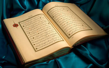 Mengungkap Rahasia Turunnya Al-Quran: Perjalanan Tahapan dan Proses Kompilasi Kitab Suci