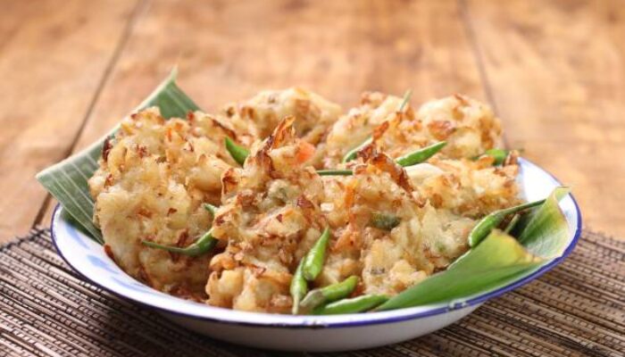Banyak Diburu Jelang Berbuka Puasa, Ini Cara Membuat Bala-bala di Rumah Yang Enak dan Renyah