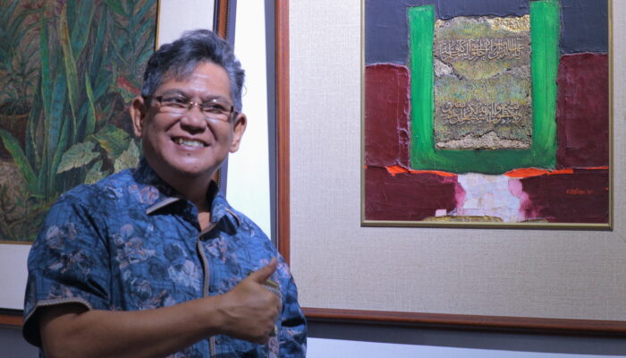 Karya Kaligrafi Islami Ahmad Dahlan Warnai Unity Art Project 2024 di Bandung