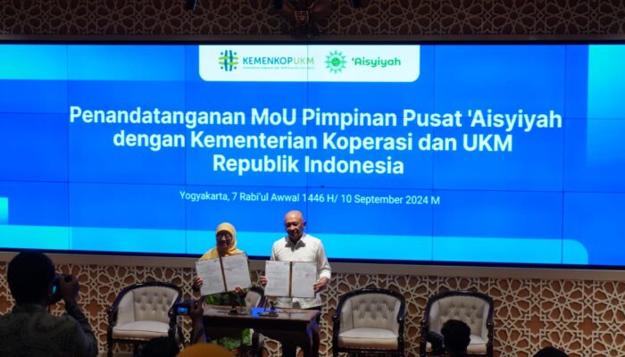 Perkuat UMKM Perempuan, Aisyiyah dan Kemenkop UKM Teken Nota Kesepahaman