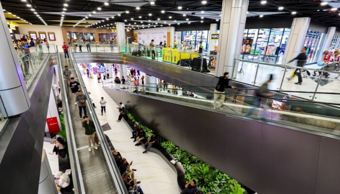 Tenth Avenue Mal, Pusat Rekreasi Keluarga dan Wisata Belanja di Bandung
