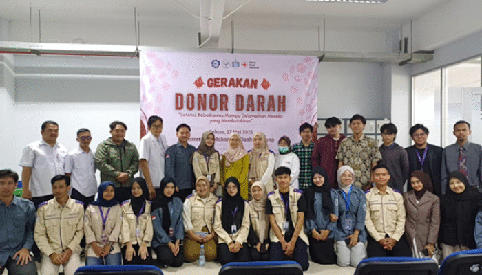 Kolaborasi Mahasiswa UM Bandung dan PMI, Aksi Donor Darah Gaet Antusiasme Peserta