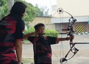 Danesh, Siswa SDI Al-Falah 1 Pagi Jakarta Siap Berlaga di Kejurnas Panahan 2025