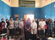 Mahasiswa KKN 21 UM Bandung Edukasi Para Ibu Mandalahaji Soal Kesehatan Mental dan Stres