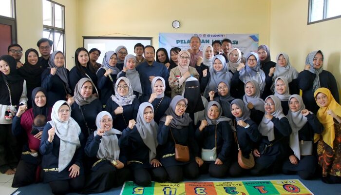 UM Bandung dan Unisba Dampingi Guru TK Karya Cendikia Bangun Literasi Islami Anak Usia Dini