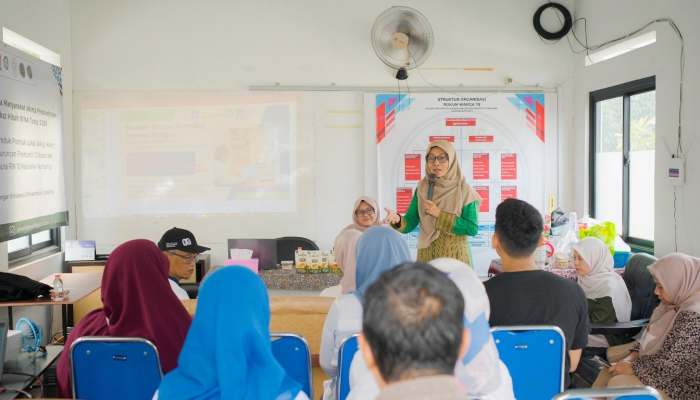 Dari Vertikultur hingga Produk Herbal, Prodi Teknologi Pangan UM Bandung Dorong Kemandirian Pangan Warga