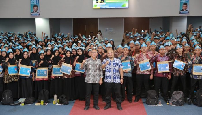Fathul Wahid: Mahasiswa Perlu Membaca, Belajar, dan Mencari Kebermaknaan