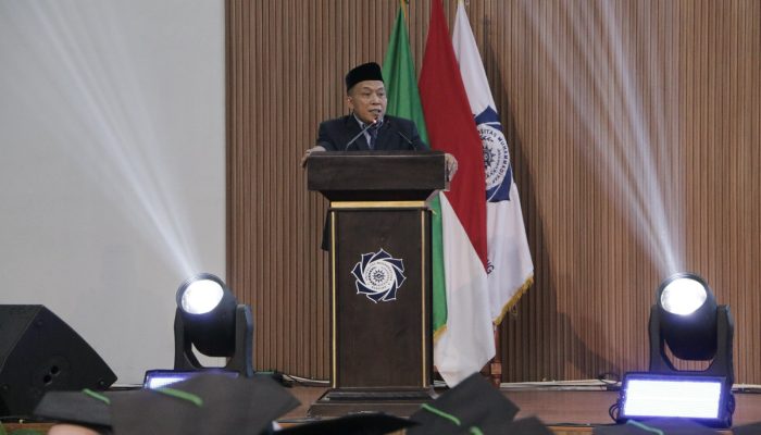 Setelah Wisuda, Saatnya Sarjana UM Bandung Membuktikan Manfaat Ilmu