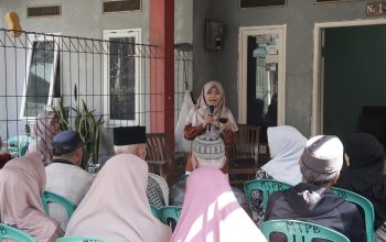 Farmasi UM Bandung Jemput Bola Edukasi Warga untuk Cegah Risiko Diabetes